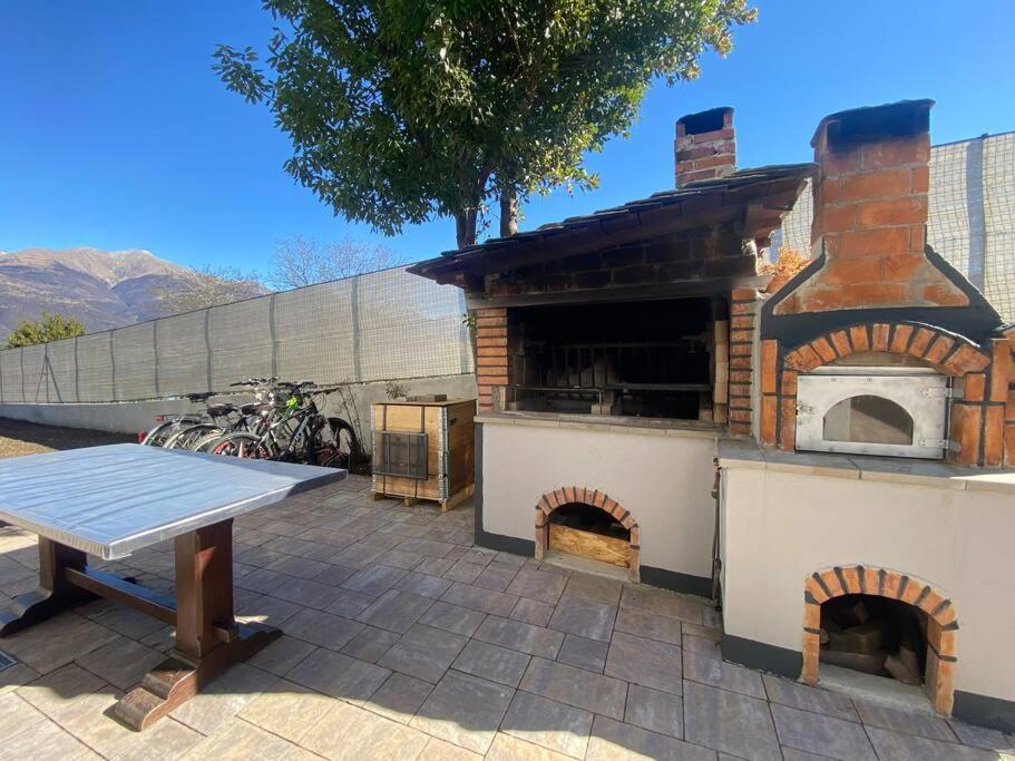 Ferienwohnung Il Giardino Dei Ciliegi Colico Exterior foto